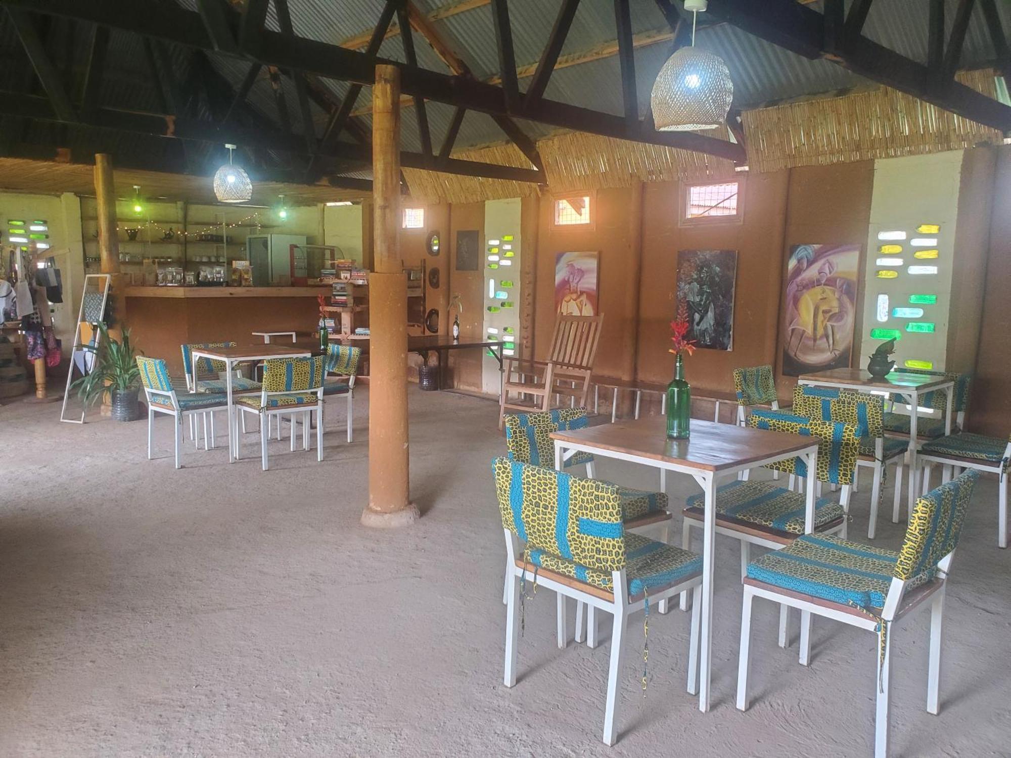 Gaia Eco Hub Bnb Fort Portal Eksteriør bilde