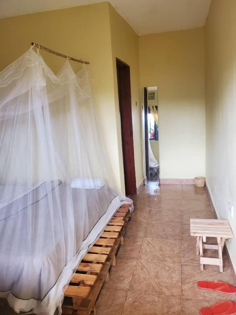 Gaia Eco Hub Bnb Fort Portal Eksteriør bilde
