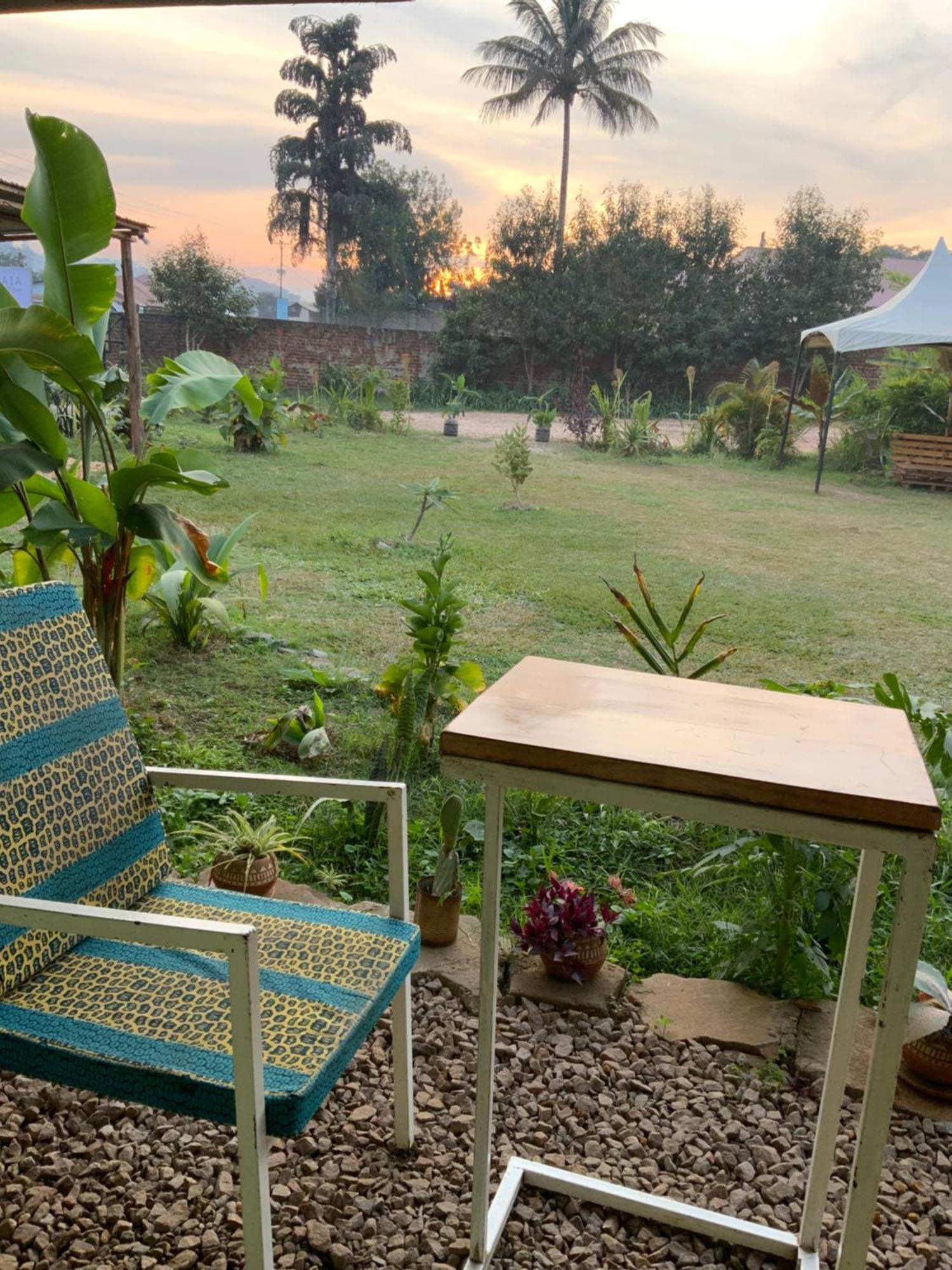 Gaia Eco Hub Bnb Fort Portal Eksteriør bilde